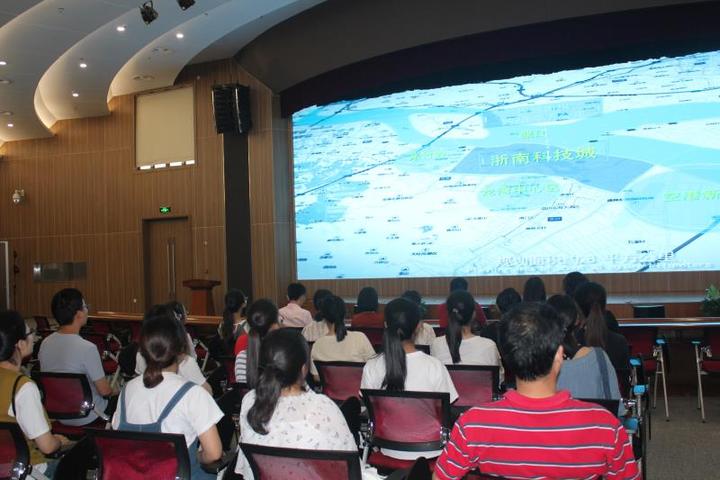 说明: https://stc-new.8531.cn/assets/20180614/1528941390099_5b21cb4e159bb81749ce50f1.jpeg